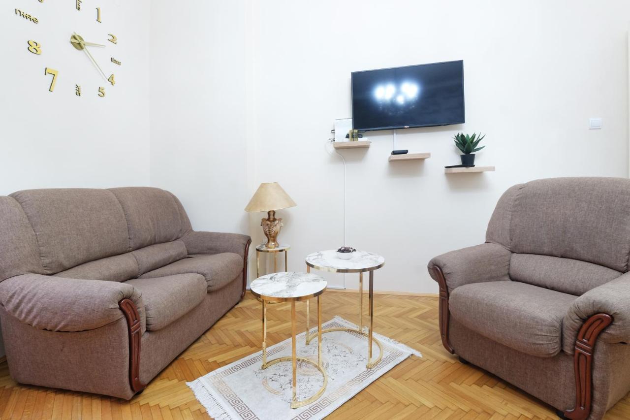 Illusion Downtown Apartment Belgrad Dış mekan fotoğraf