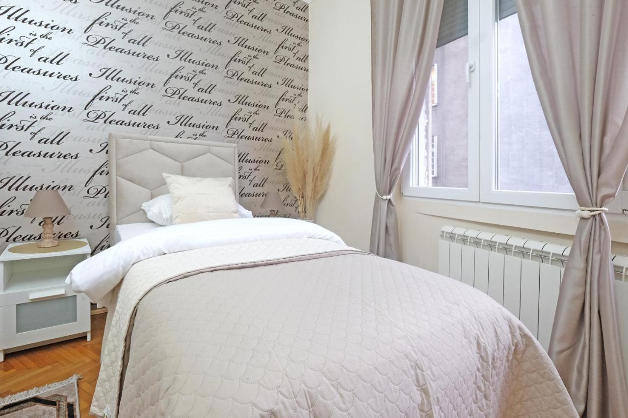 Illusion Downtown Apartment Belgrad Dış mekan fotoğraf