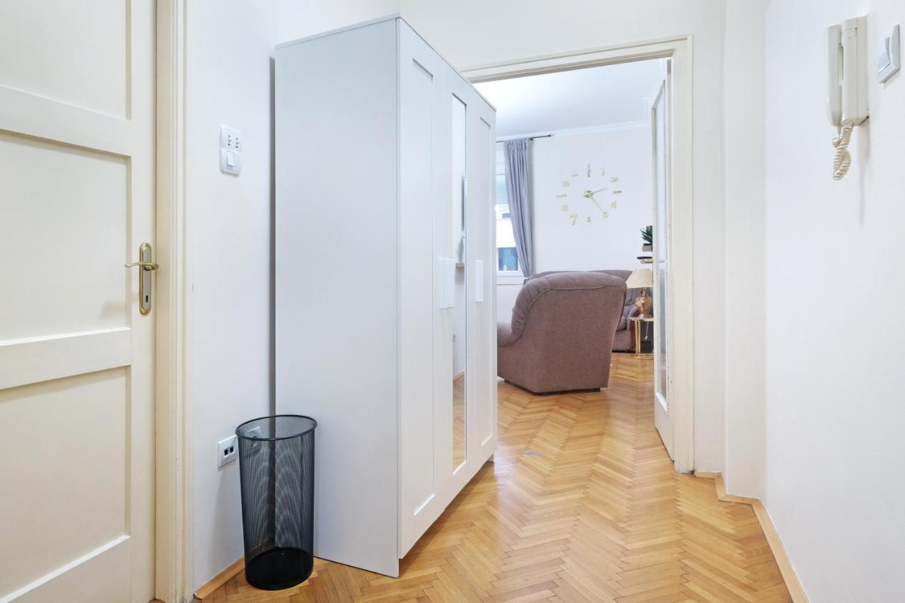 Illusion Downtown Apartment Belgrad Dış mekan fotoğraf